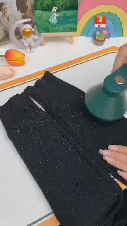 Rechargeable Fabric Lint Remover – Smooth & Fresh Clothes Instantly!